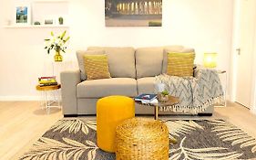 Apartamento Nuevo Y Reformado Al Lado De La Gran Via Madrilena