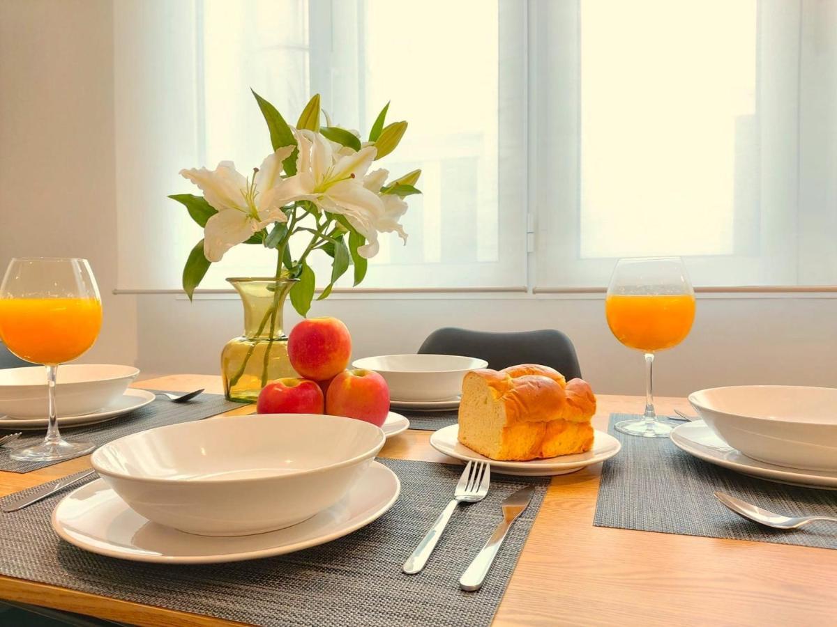 Apartamento Nuevo Y Reformado Al Lado De La Gran Via Madrilena Esterno foto