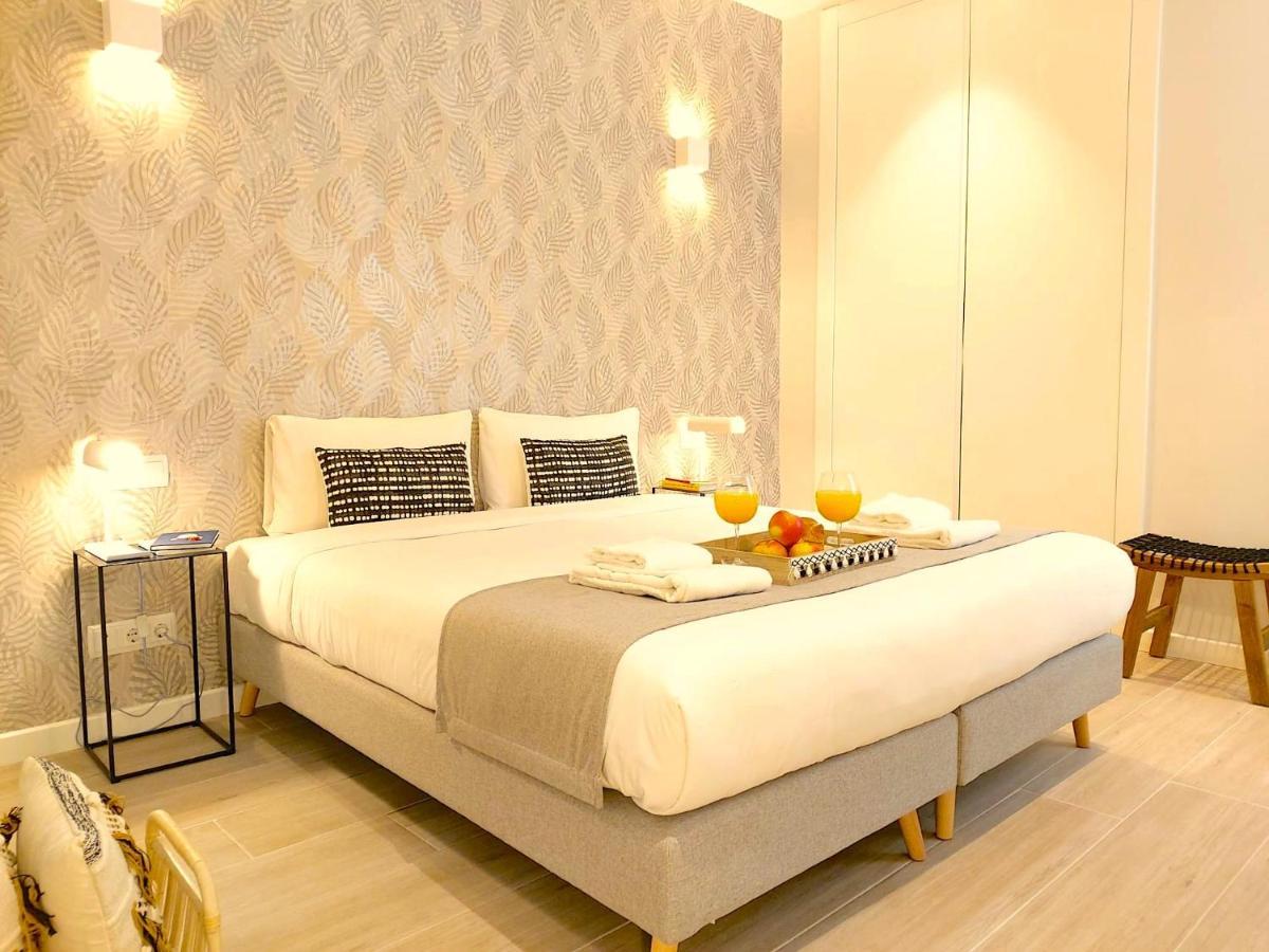 Apartamento Nuevo Y Reformado Al Lado De La Gran Via Madrilena Esterno foto
